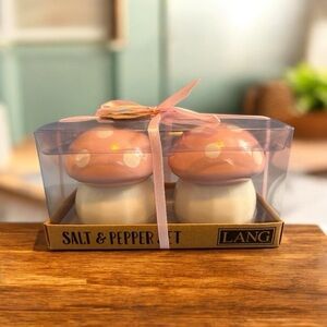 Lang Mushroom Salt & Pepper Shaker Set - Pink and White